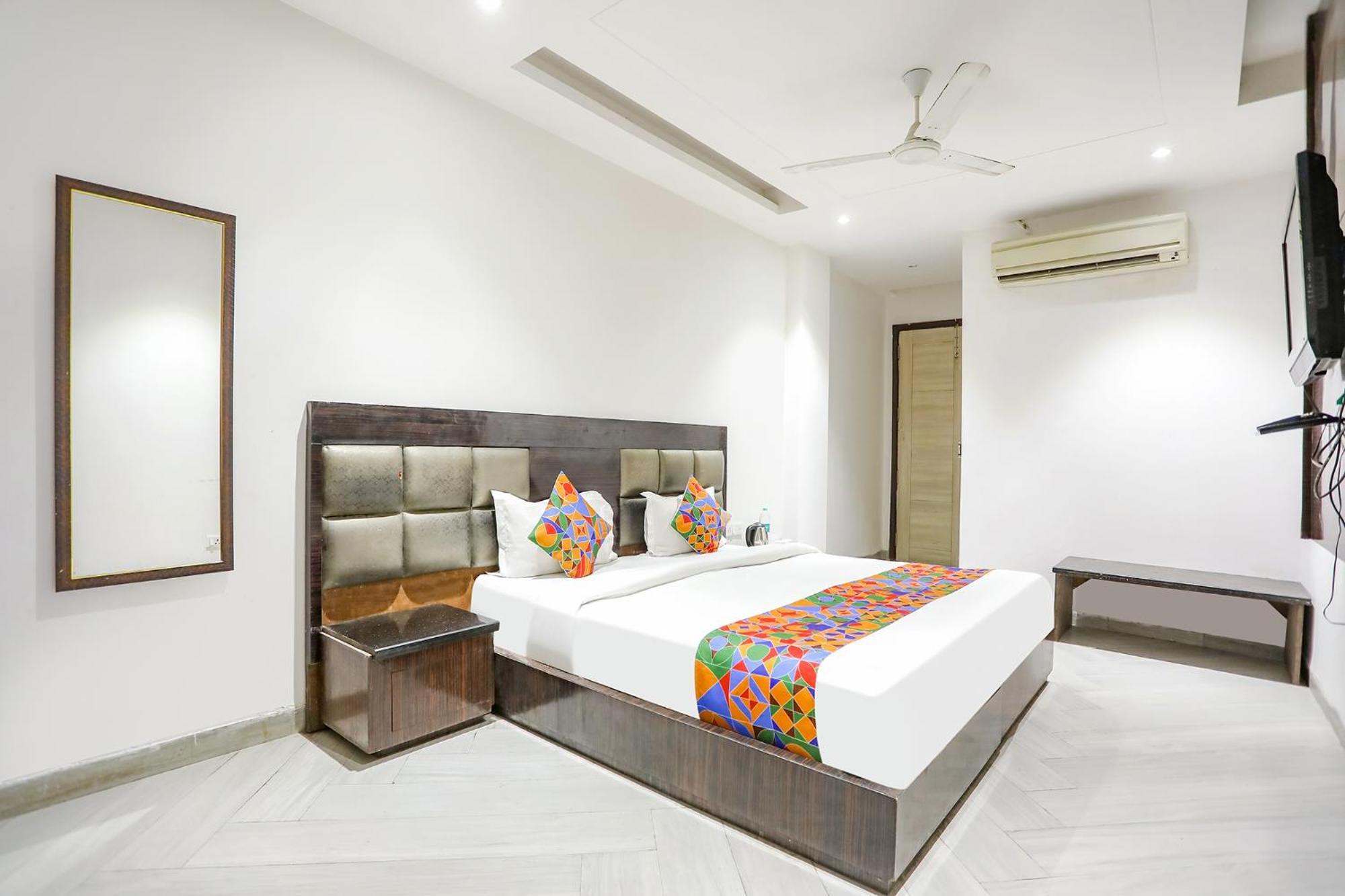 Fabexpress Lotus Palace Új-Delhi Kültér fotó